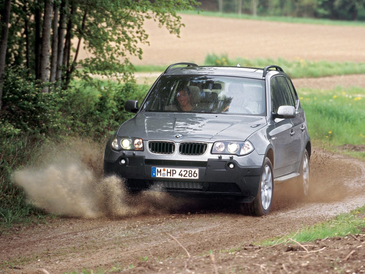 BMW X3 I E83 (Внедорожник 5 дверей, 2003-2006)