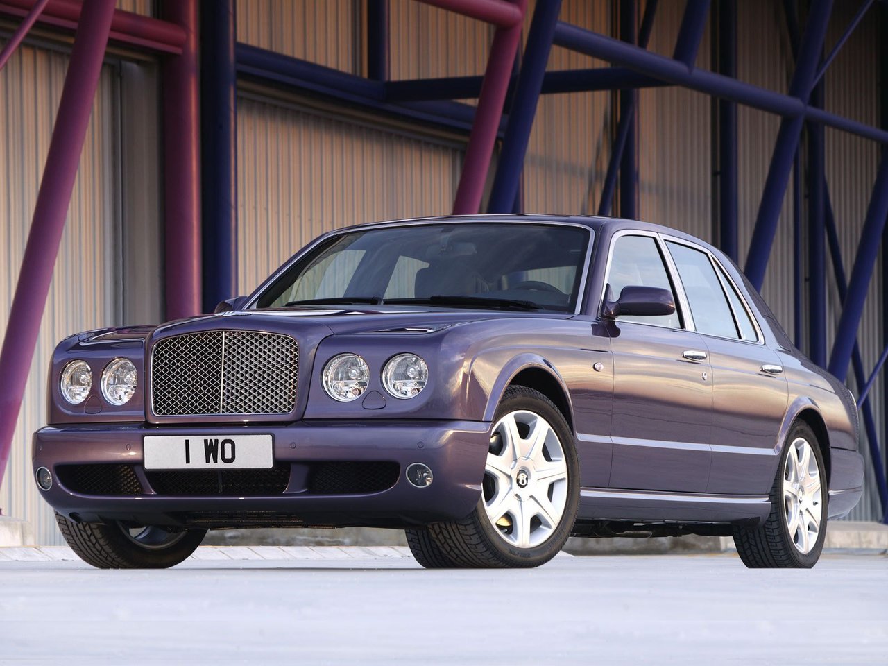 Bentley Arnage II (Седан, 2002-2009)