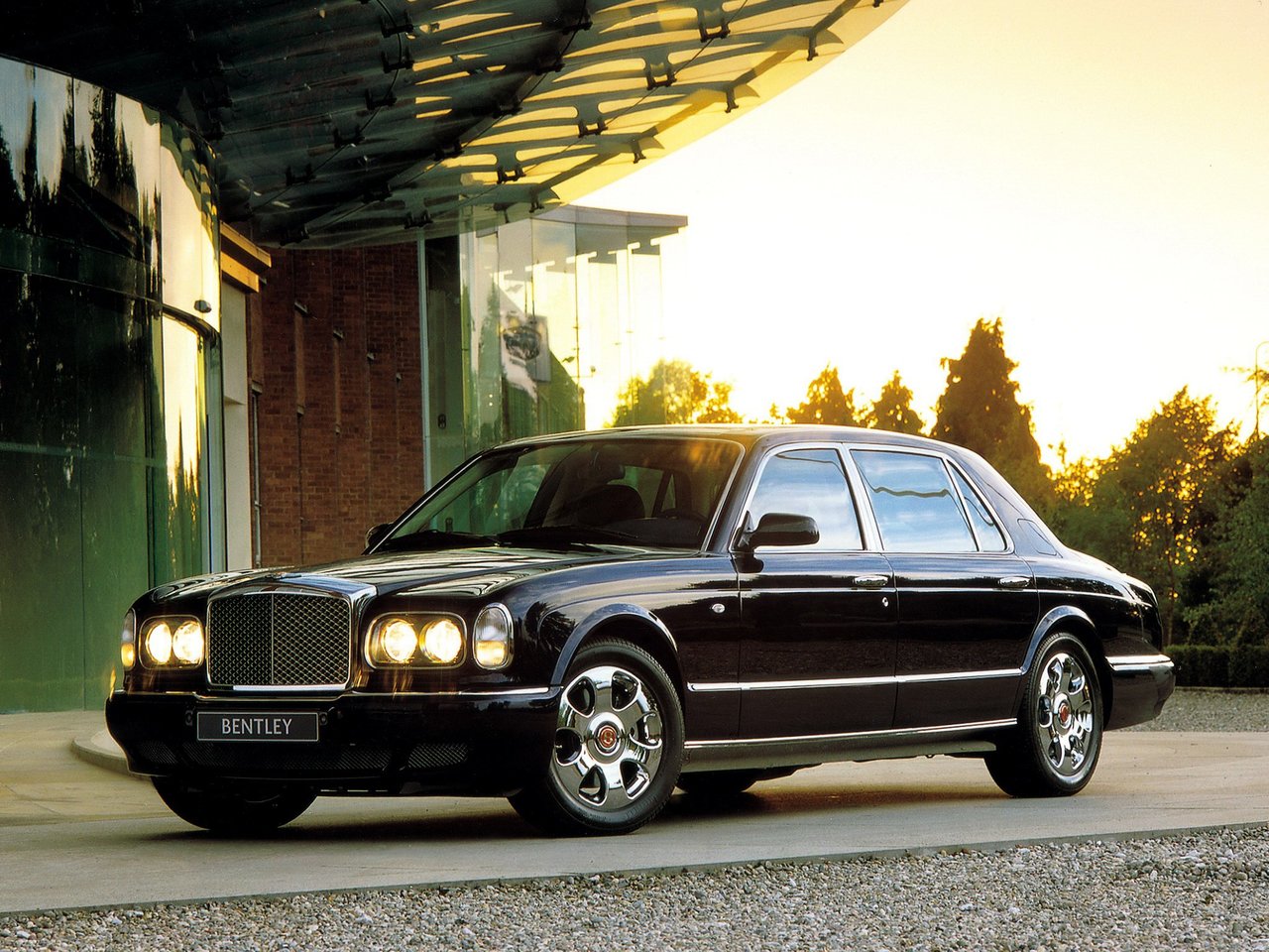 Bentley Arnage I (Седан, 1998-2002)