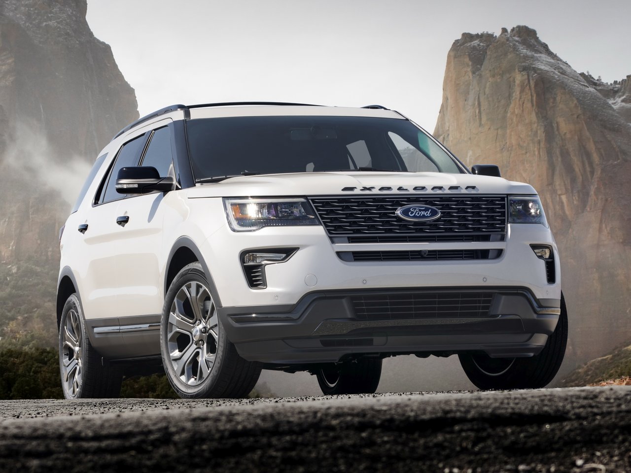 Ford Explorer V Рестайлинг 2 (Внедорожник 5 дверей, 2017-2019)