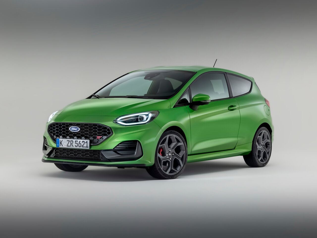 Ford Fiesta Mk7 Рестайлинг (Хэтчбек 3 двери, 2021-н.в.)