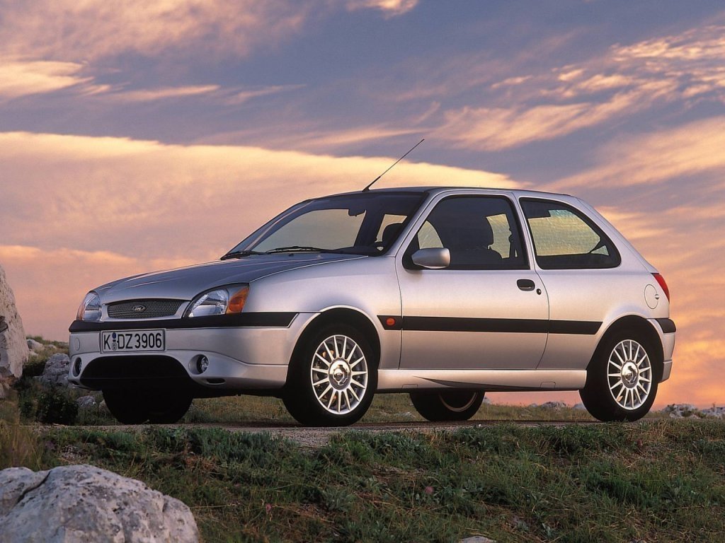 Ford Fiesta Mk4 Рестайлинг (Хэтчбек 3 двери, 1999-2001)