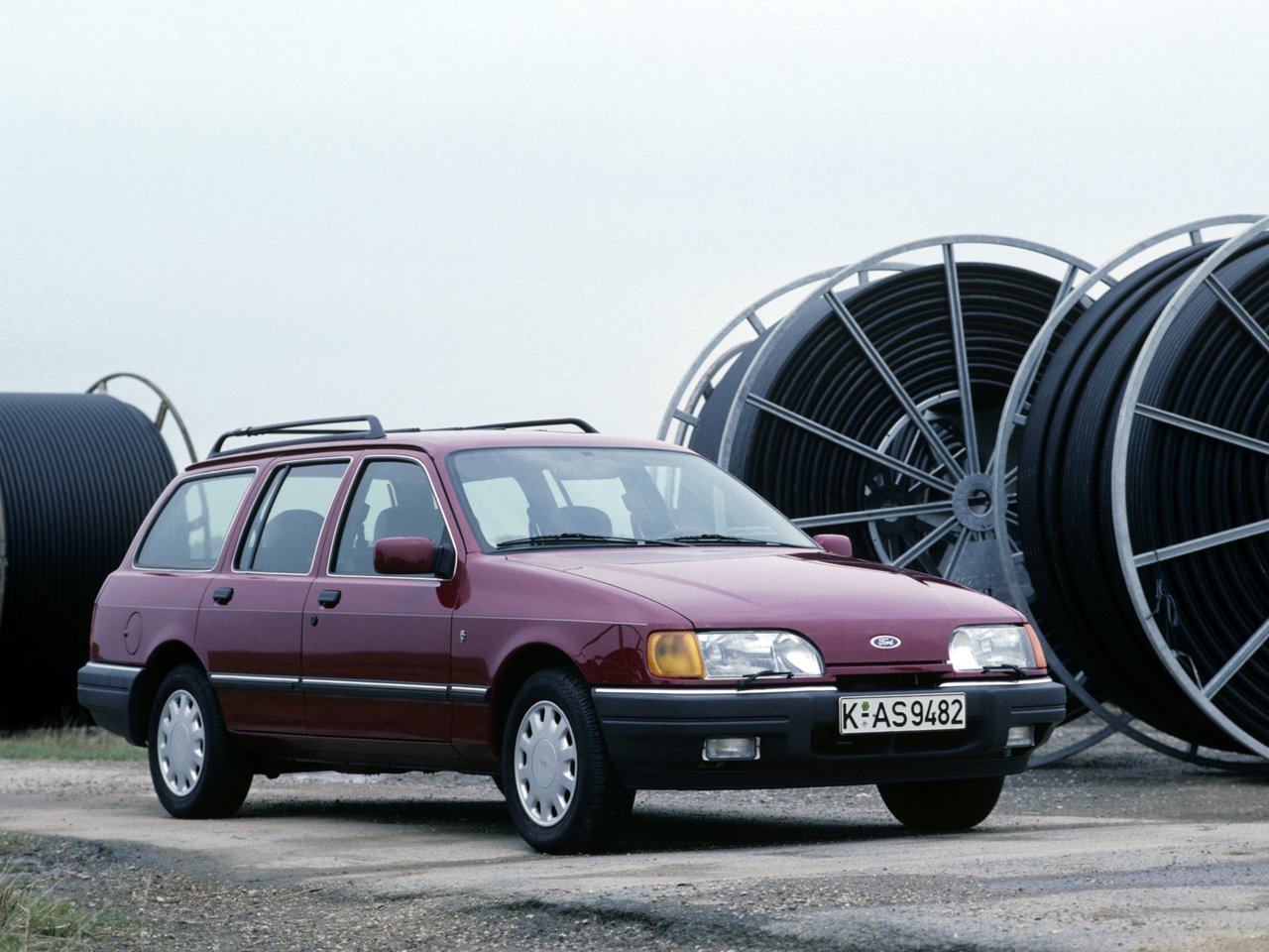 Ford Sierra I Рестайлинг (5-дверный универсал, 1987-1993)