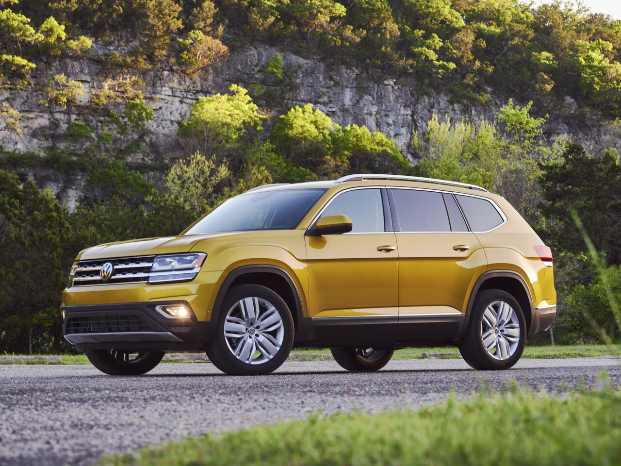 Volkswagen Atlas I (Внедорожник 5 дверей, 2017-2020)