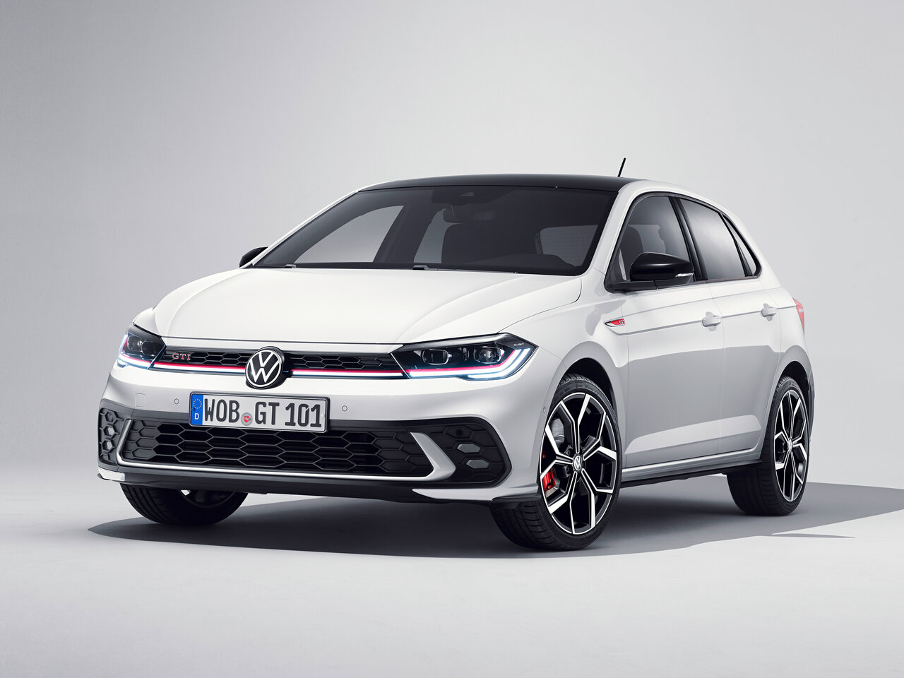 Volkswagen Polo GTI VI Рестайлинг (Хэтчбек 5 дверей, 2021-н.в.)