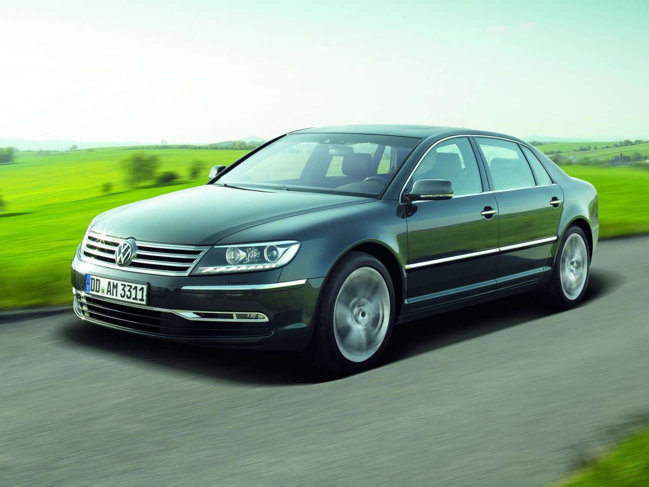 Volkswagen Phaeton I Рестайлинг (Седан, 2010-2016)