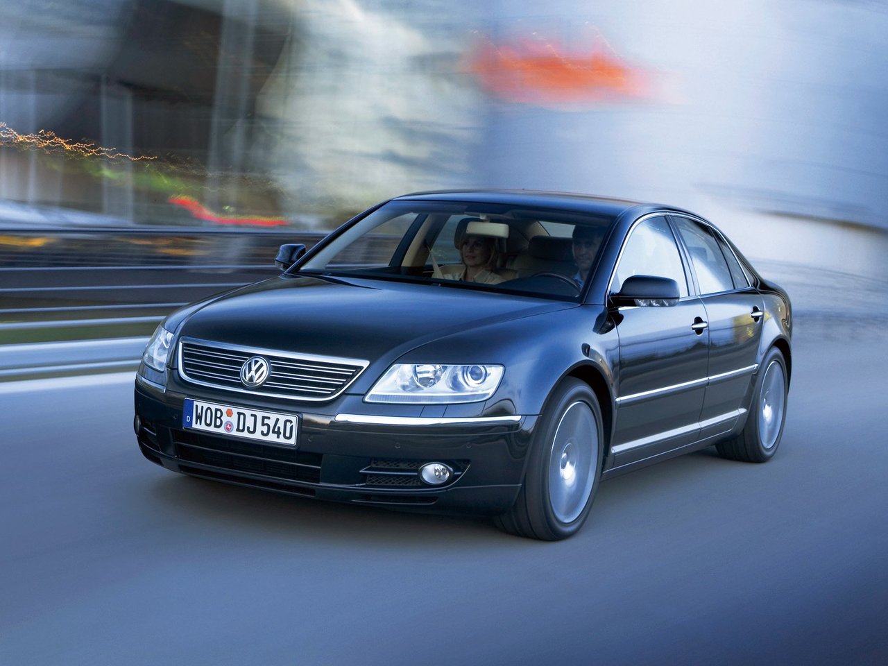 Volkswagen Phaeton I (Седан, 2002-2010)