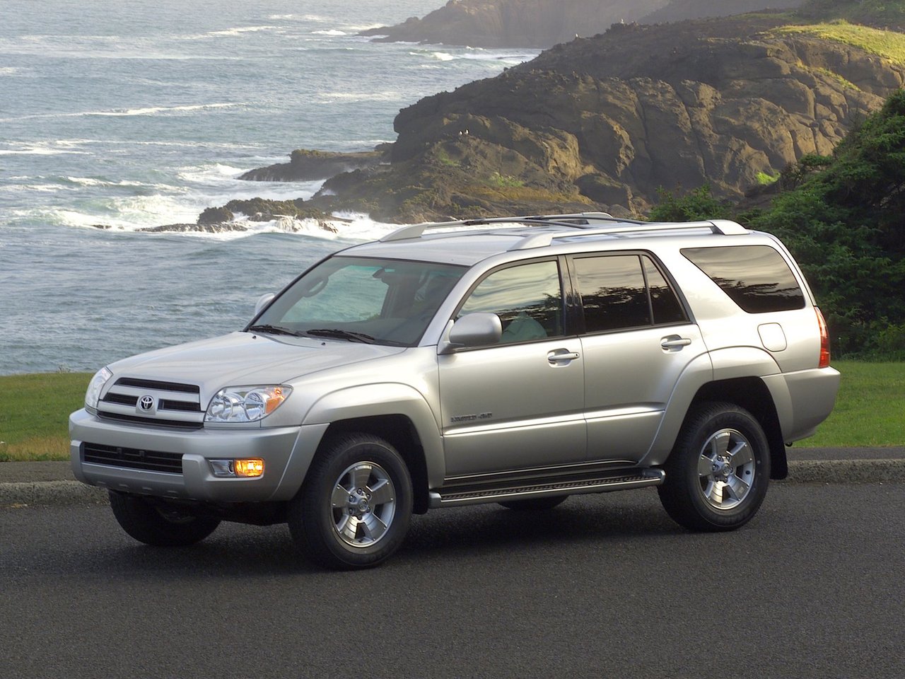 Toyota 4Runner IV (Внедорожник 5 дверей, 2003-2005)