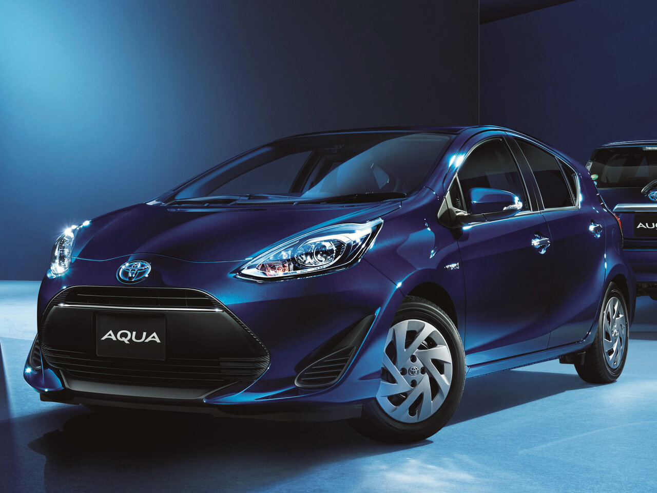 Toyota Aqua I Рестайлинг 2 (Хэтчбек 5 дверей, 2017-2021)