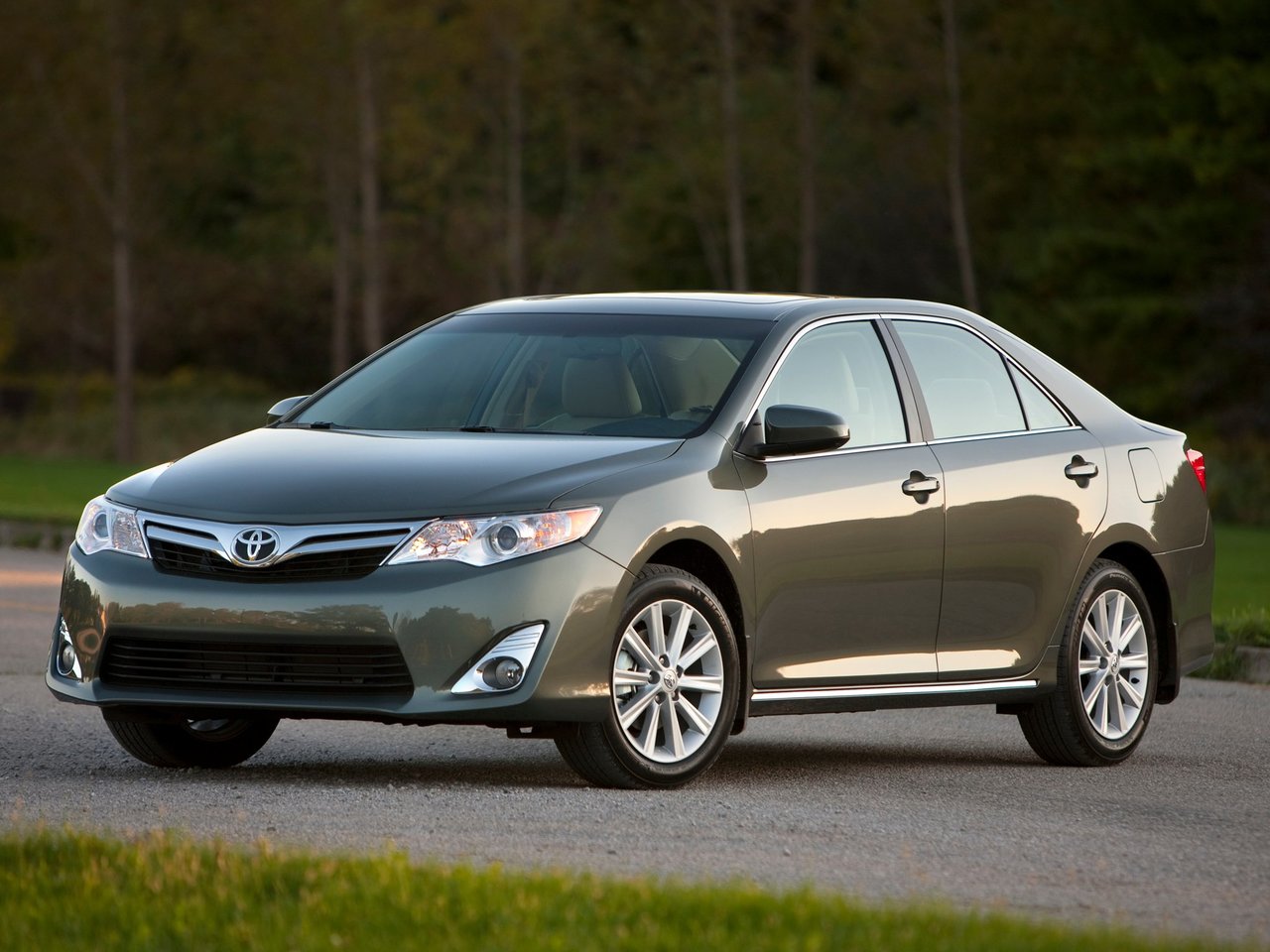 Toyota Camry VII XV50 (Седан, 2011-2014)