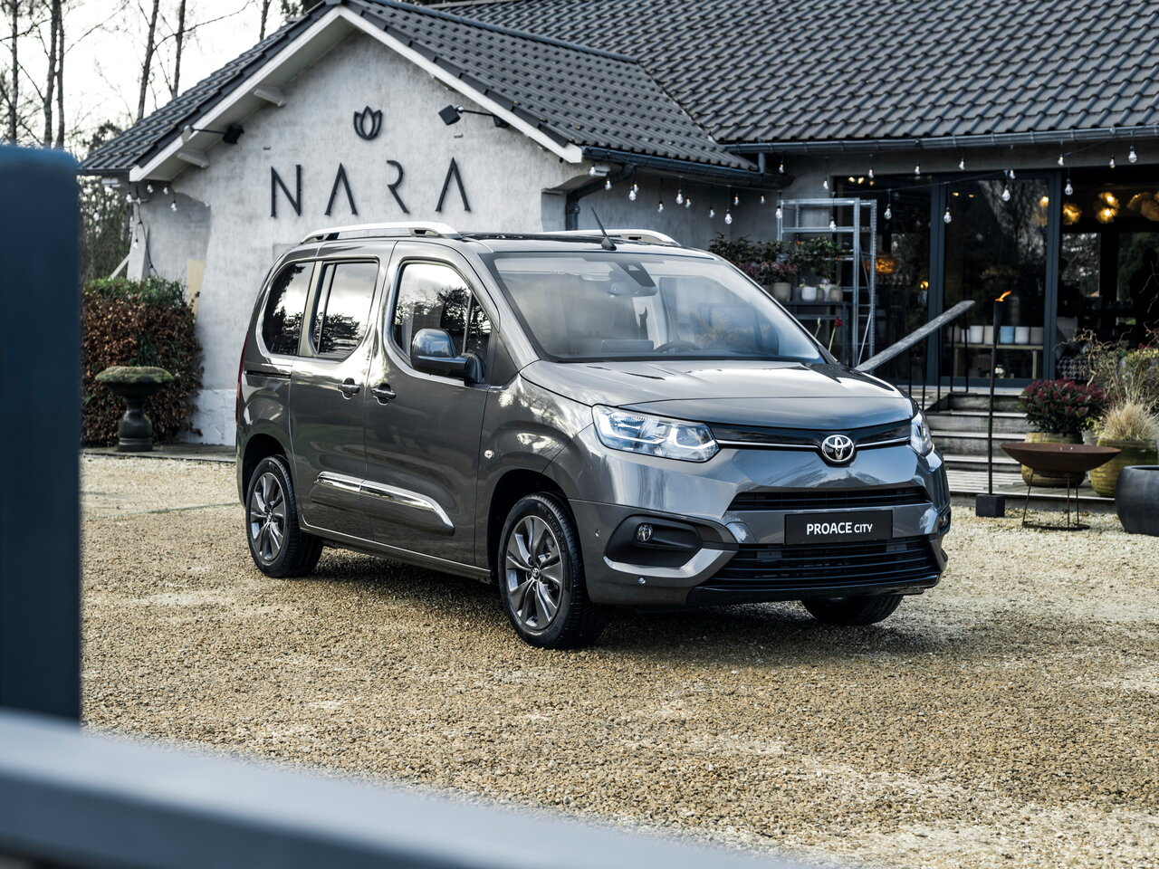 Toyota ProAce City (Компактвэн, 2019-н.в.)