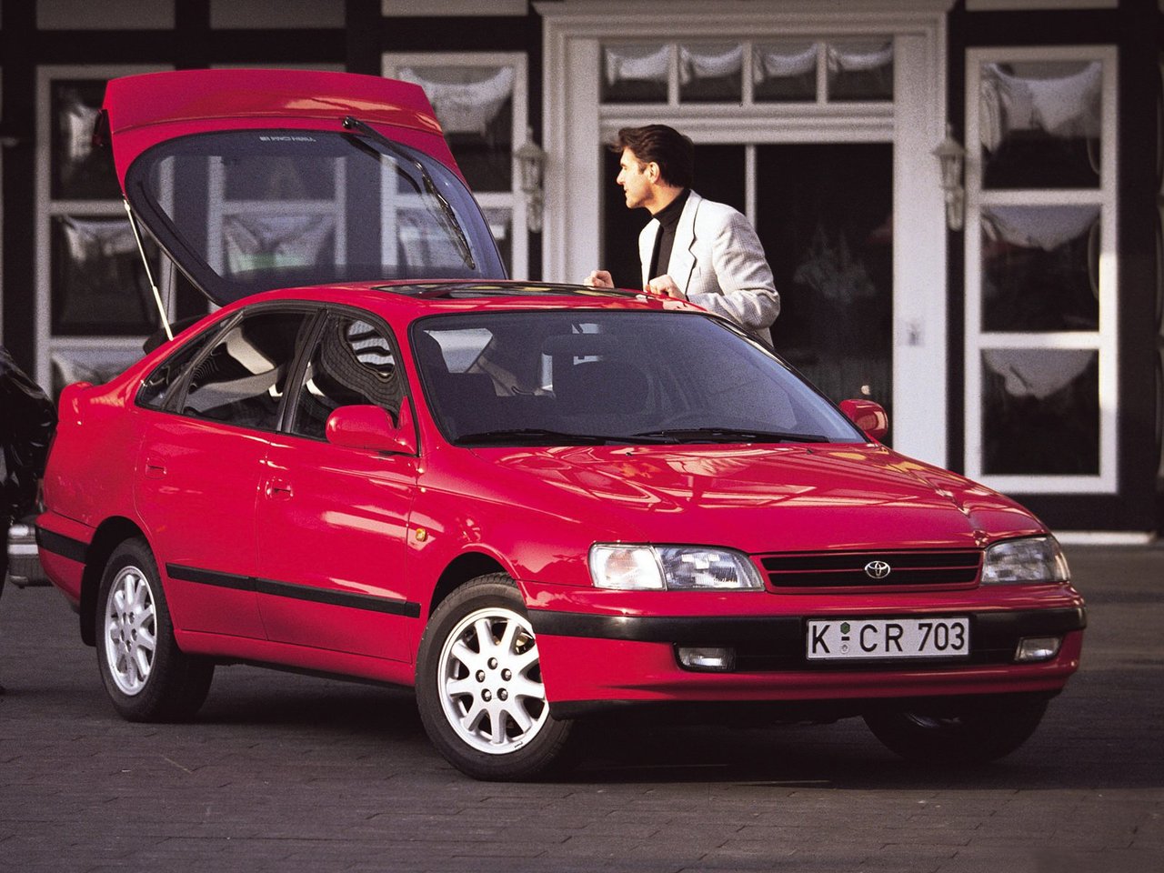 Toyota Carina E (Лифтбек, 1992-1998)