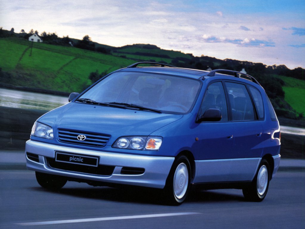 Toyota Picnic I (Компактвэн, 1996-2001)