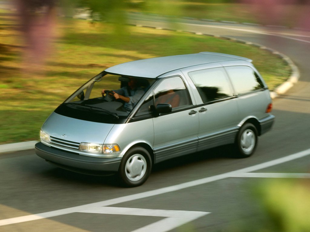 Toyota Previa I XR10, XR20 (Минивэн, 1990-2000)