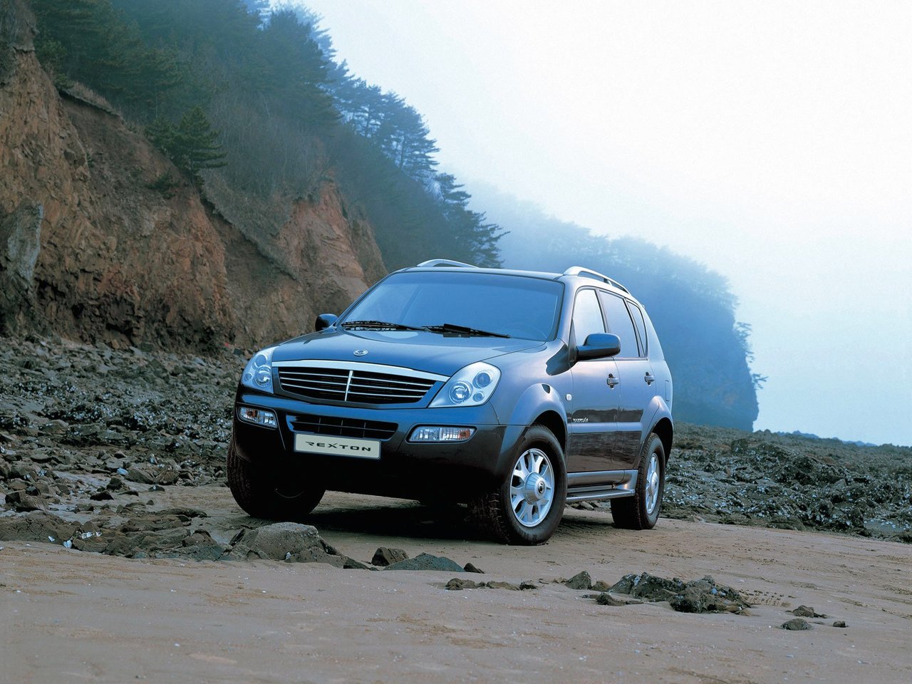 SsangYong Rexton I (Внедорожник 5 дверей, 2002-2008)