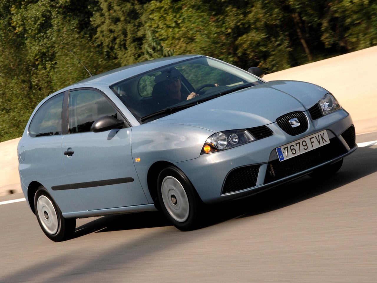 SEAT Ibiza III Рестайлинг (Хэтчбек 3 двери, 2006-2008)