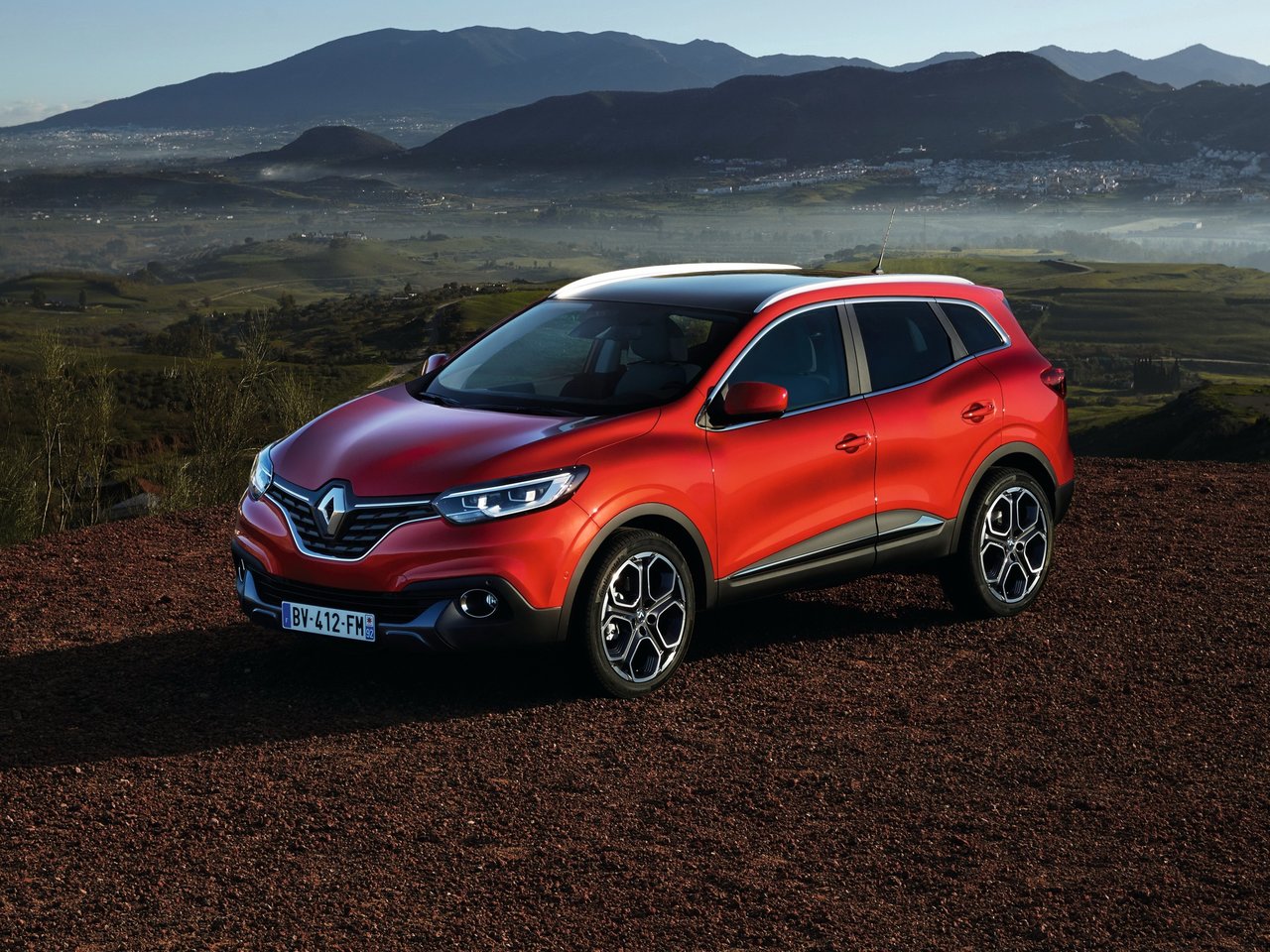 Renault Kadjar I (Внедорожник 5 дверей, 2015-2018)