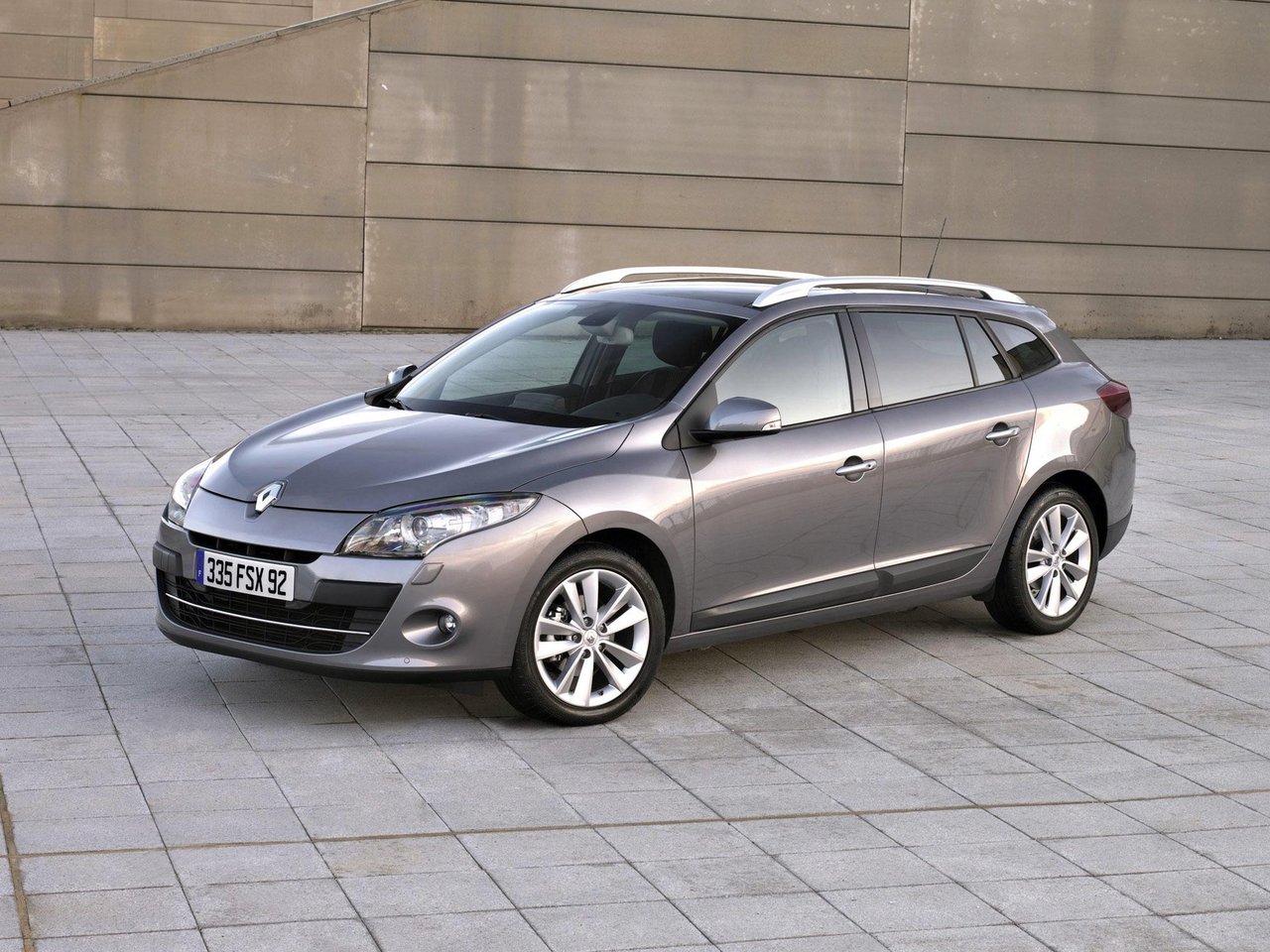 Renault Megane III (5-дверный универсал, 2008-2014)