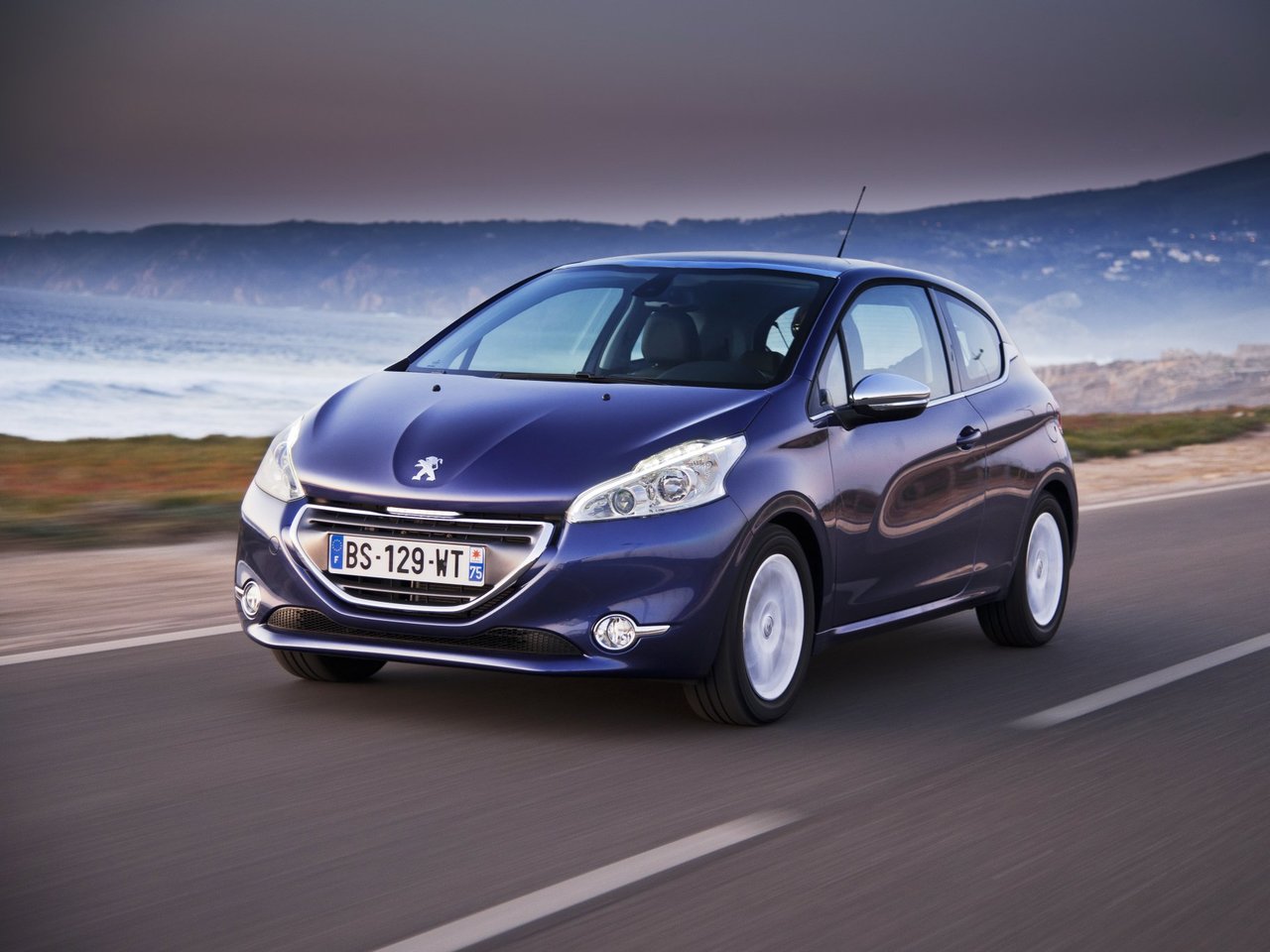 Peugeot 208 I (Хэтчбек 3 двери, 2012-2015)