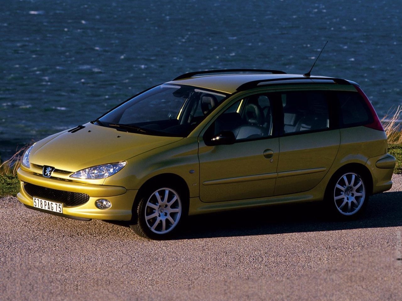 Peugeot 206 (5-дверный универсал, 1998-2012)