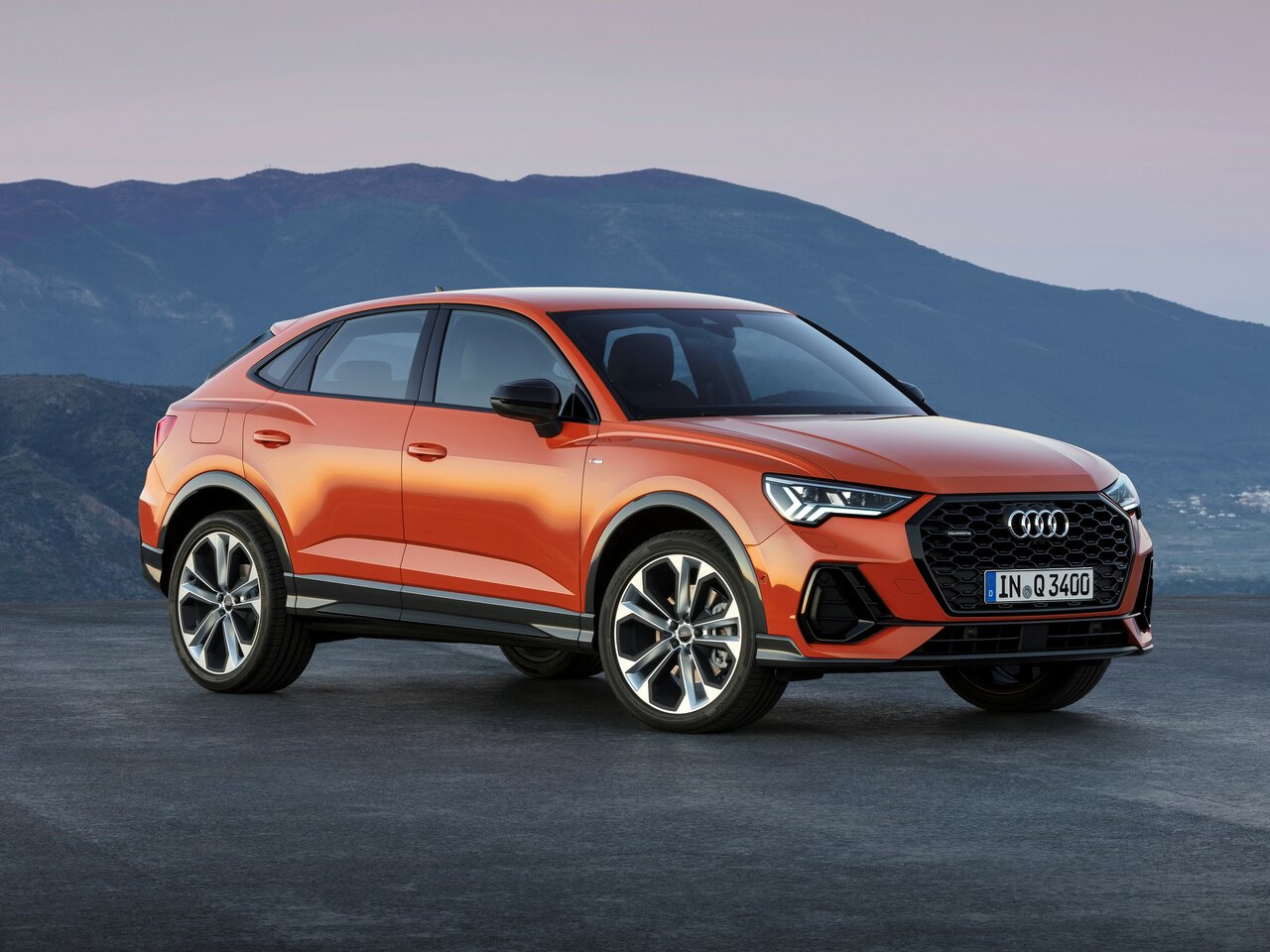 Audi Q3 Sportback I F3 (Внедорожник 5 дверей, 2019-н.в.)