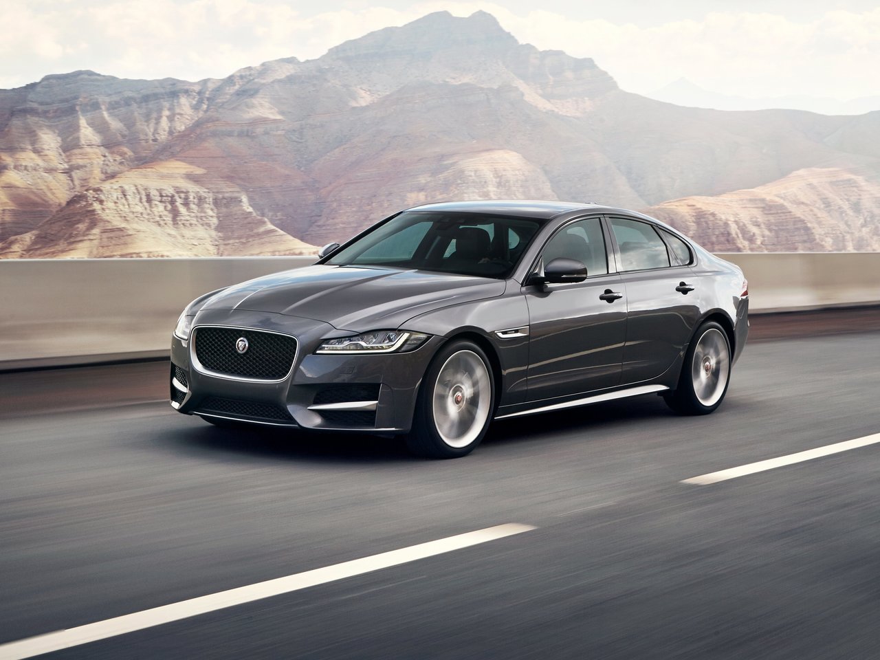 Jaguar XF II (Седан, 2015-н.в.)