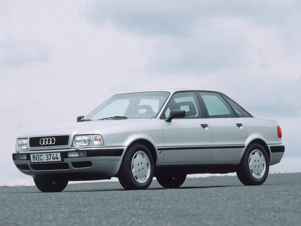 Audi 80