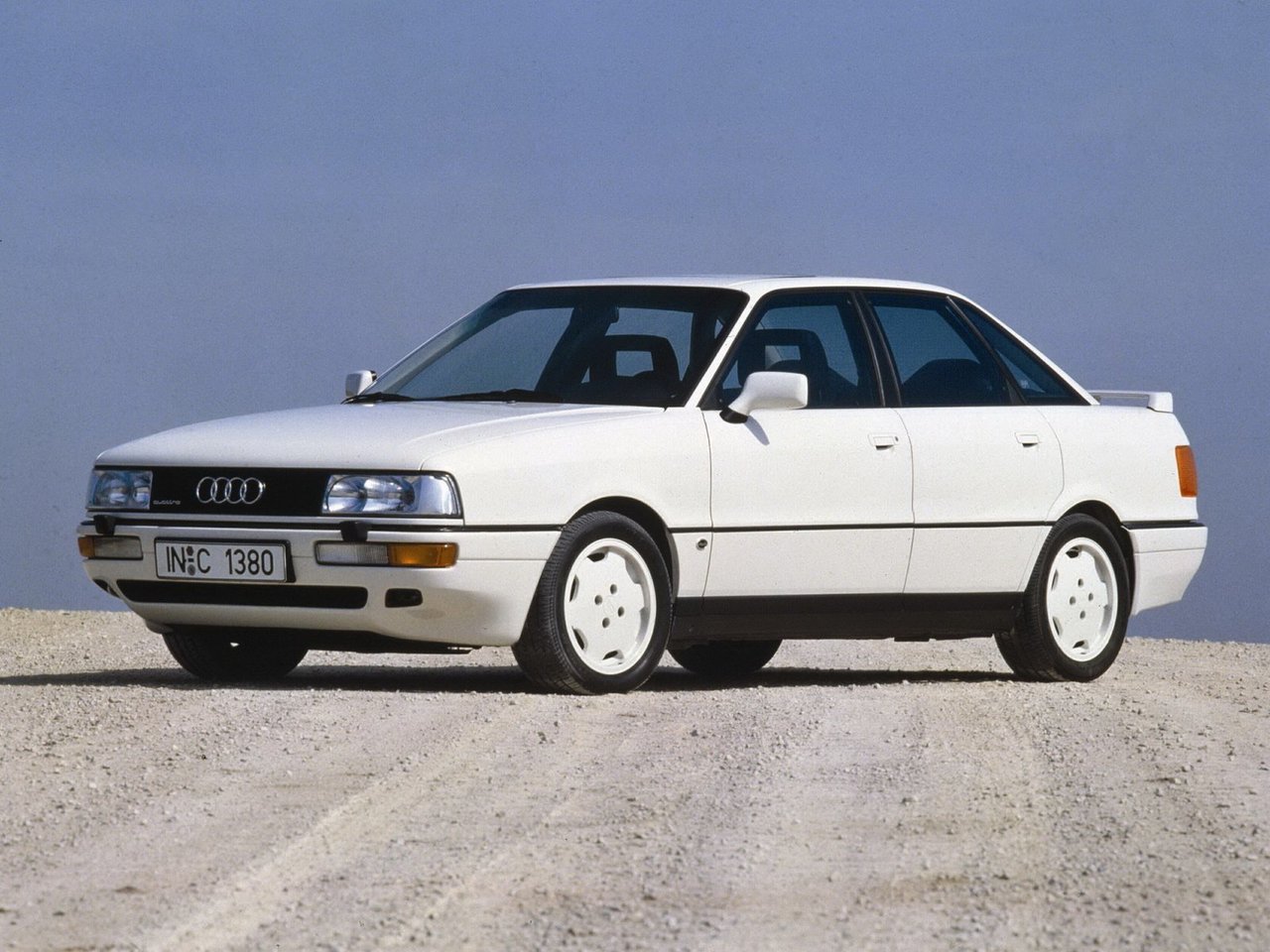 Audi 90 II B3 (Седан, 1987-1991)