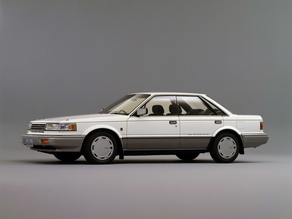 Nissan Bluebird Maxima