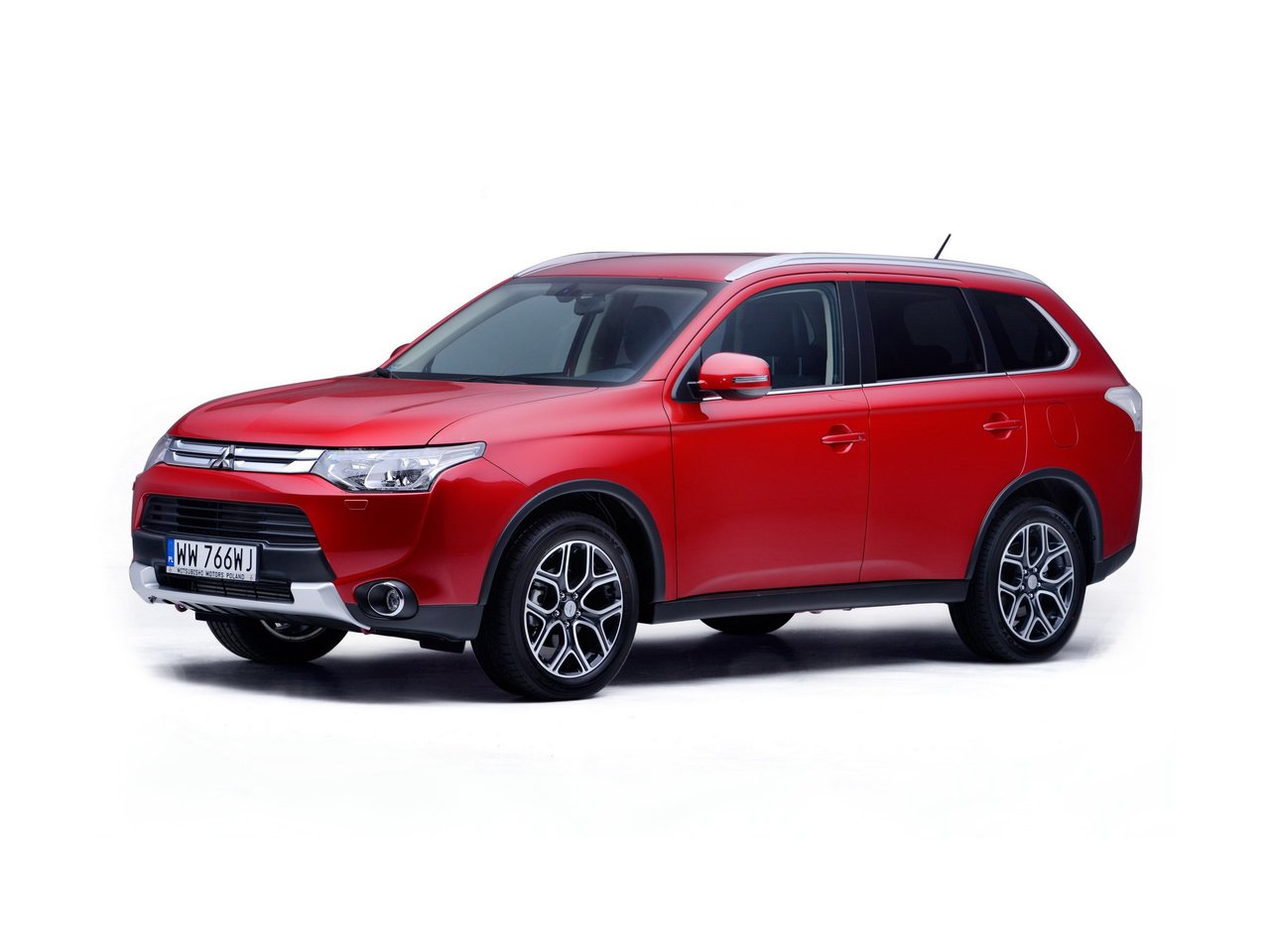 Mitsubishi Outlander III Рестайлинг (Внедорожник 5 дверей, 2014-2015)