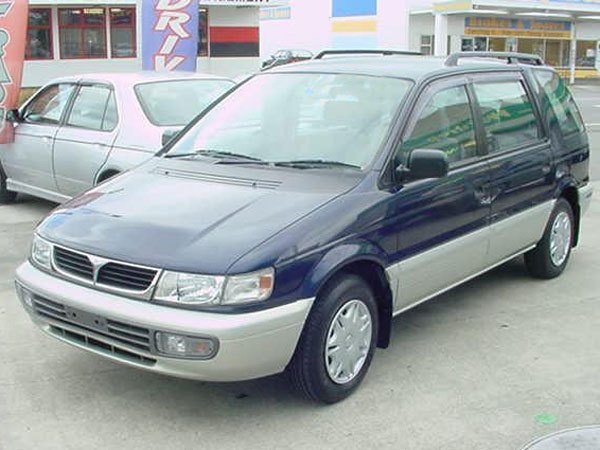 Mitsubishi Chariot II (Компактвэн, 1991-1997)