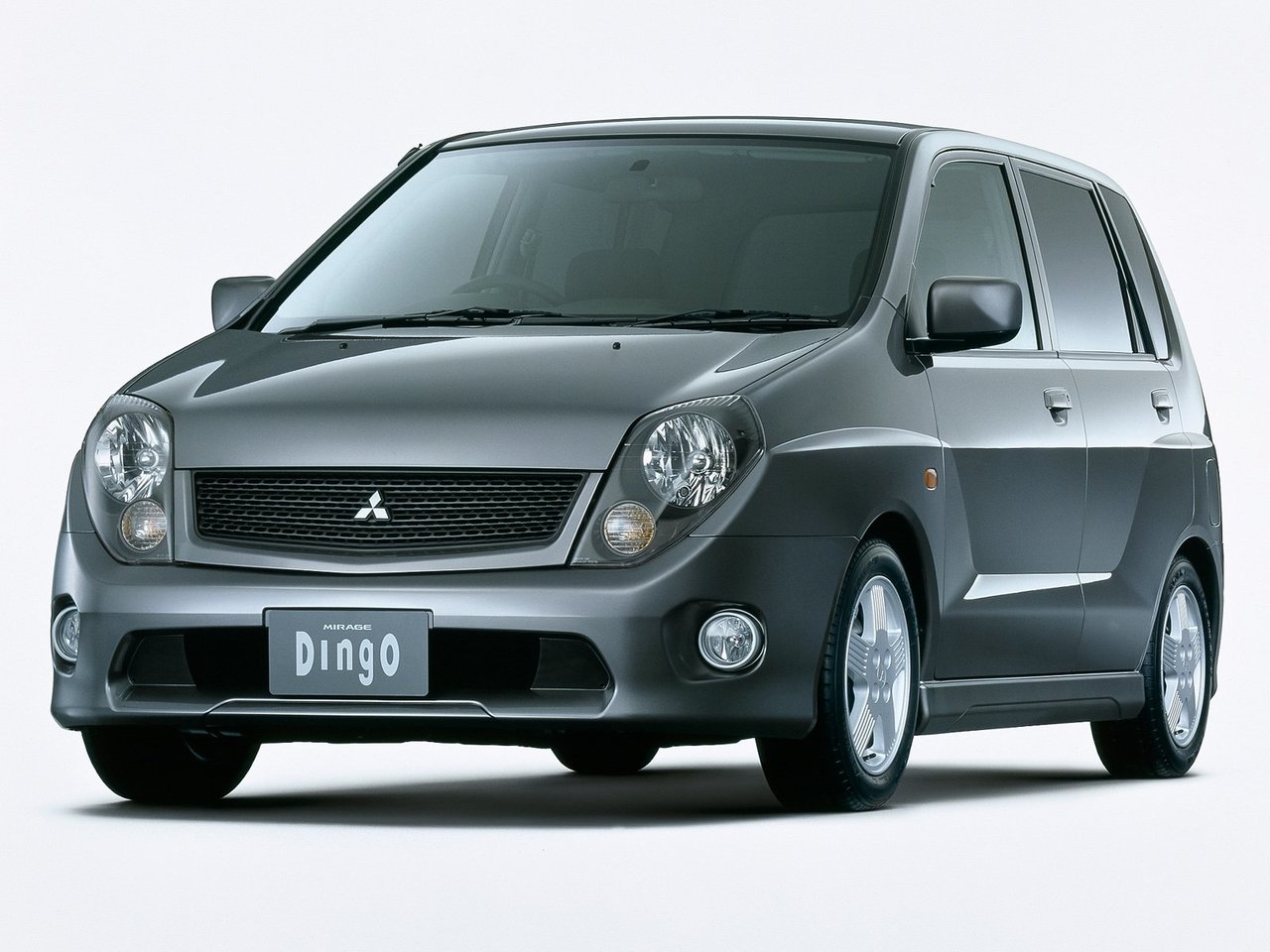 Mitsubishi Dingo (Хэтчбек 5 дверей, 1998-2003)