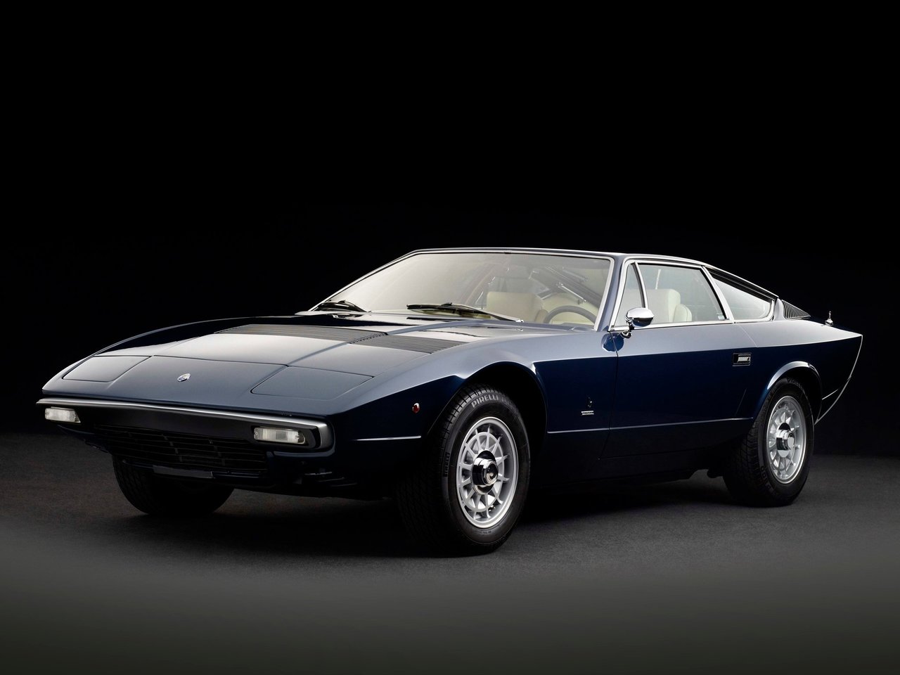 Maserati Khamsin