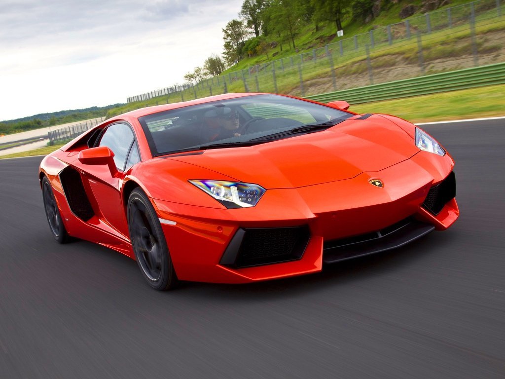 Lamborghini Aventador I (Купе, 2011-2016)