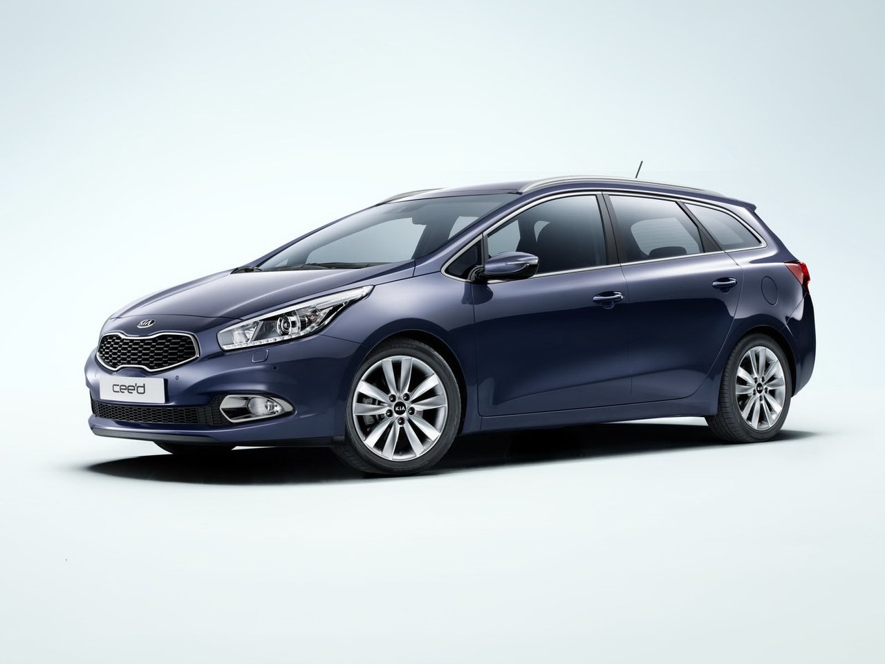 Kia Cee'd II (5-дверный универсал, 2012-2015)