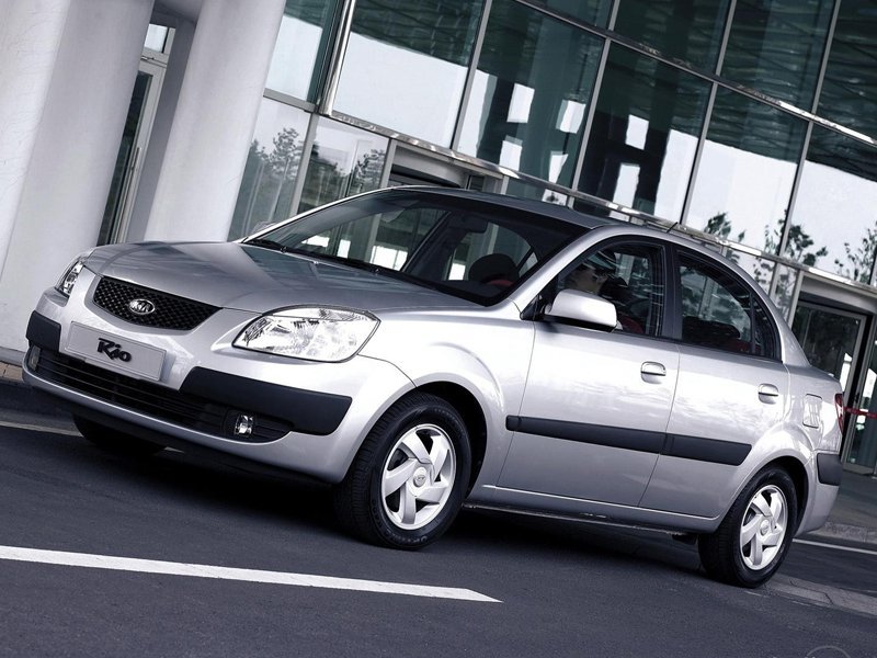 Kia Rio II (Седан, 2005-2009)