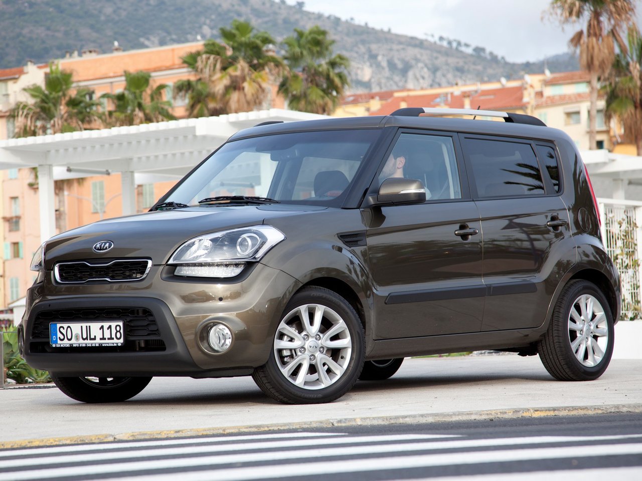 Kia Soul I Рестайлинг (Хэтчбек 5 дверей, 2011-2014)