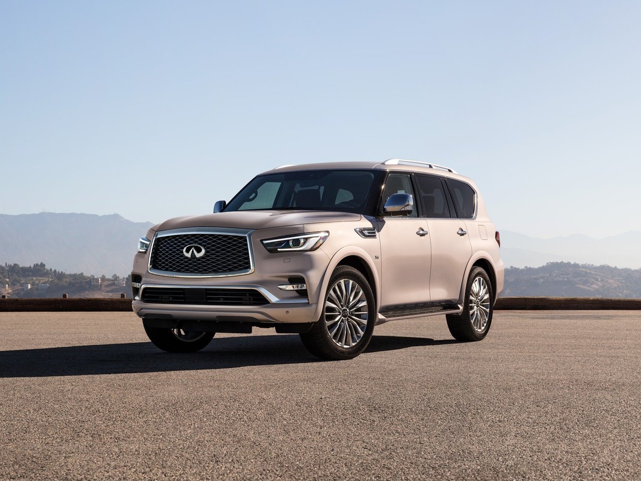 Infiniti QX80 I Рестайлинг 2 (Внедорожник 5 дверей, 2017-2020)