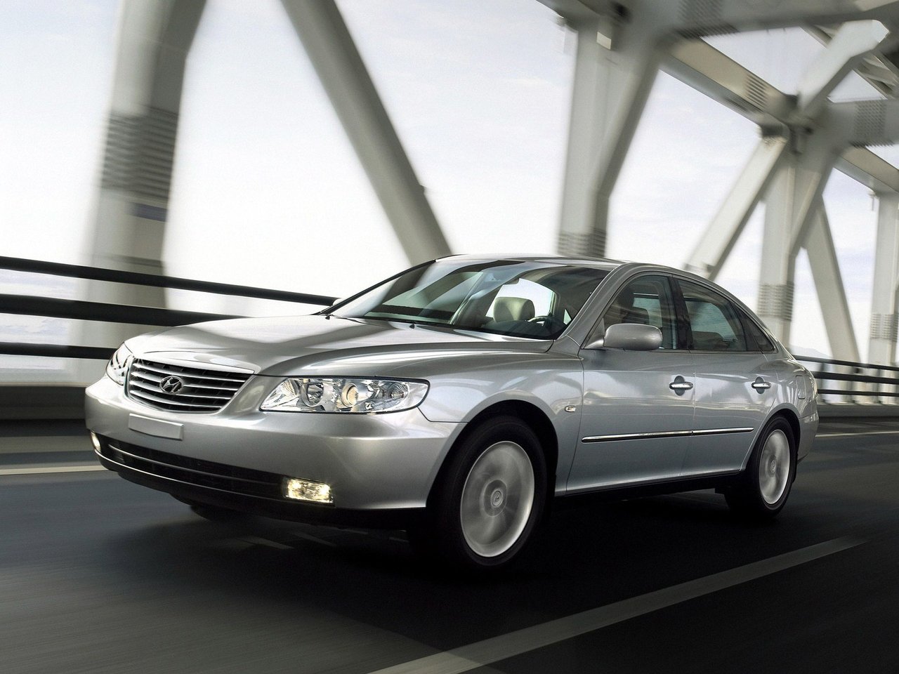 Hyundai Grandeur IV (Седан, 2005-2009)