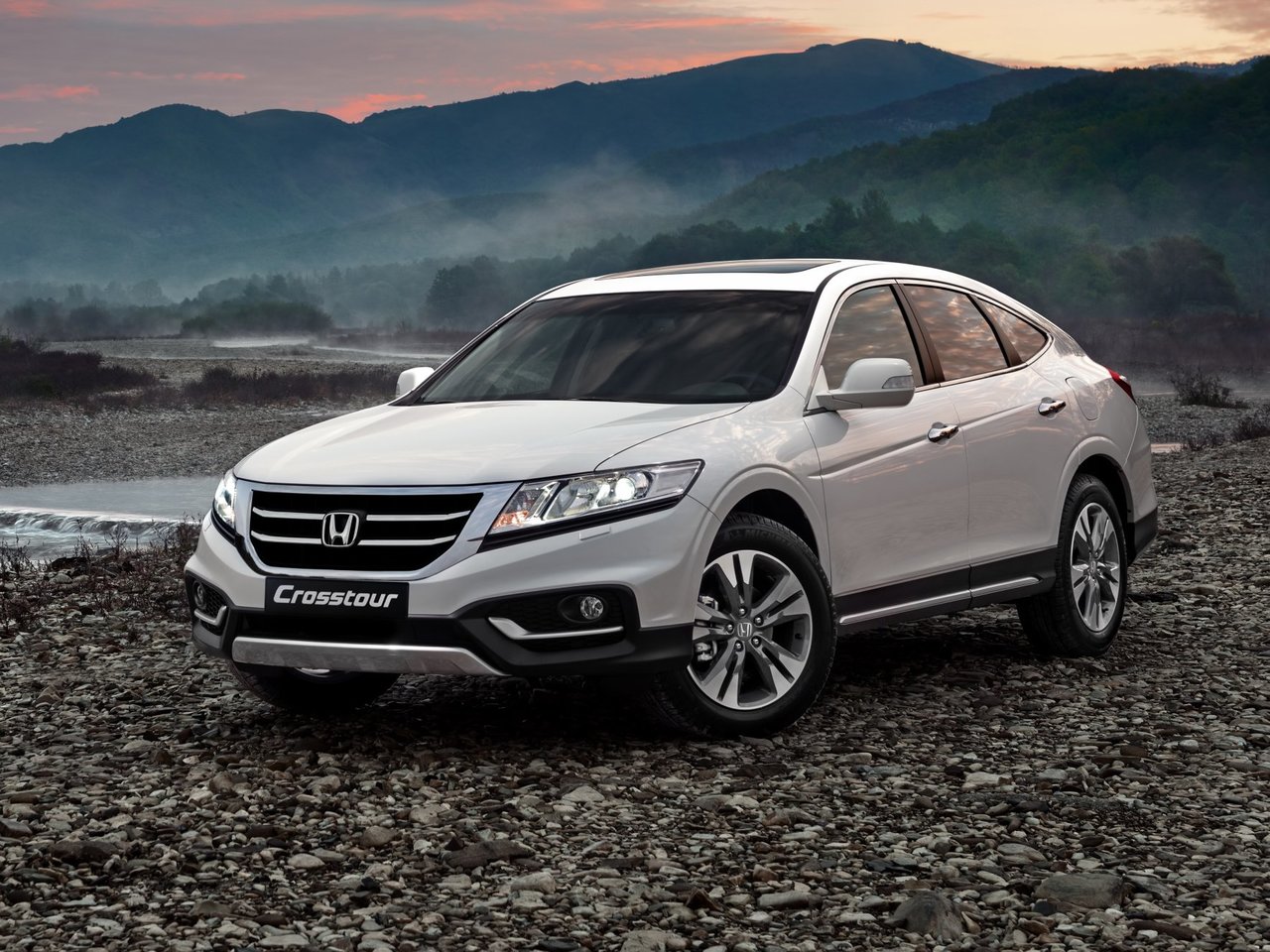 Honda Crosstour I Рестайлинг (Внедорожник 5 дверей, 2013-н.в.)