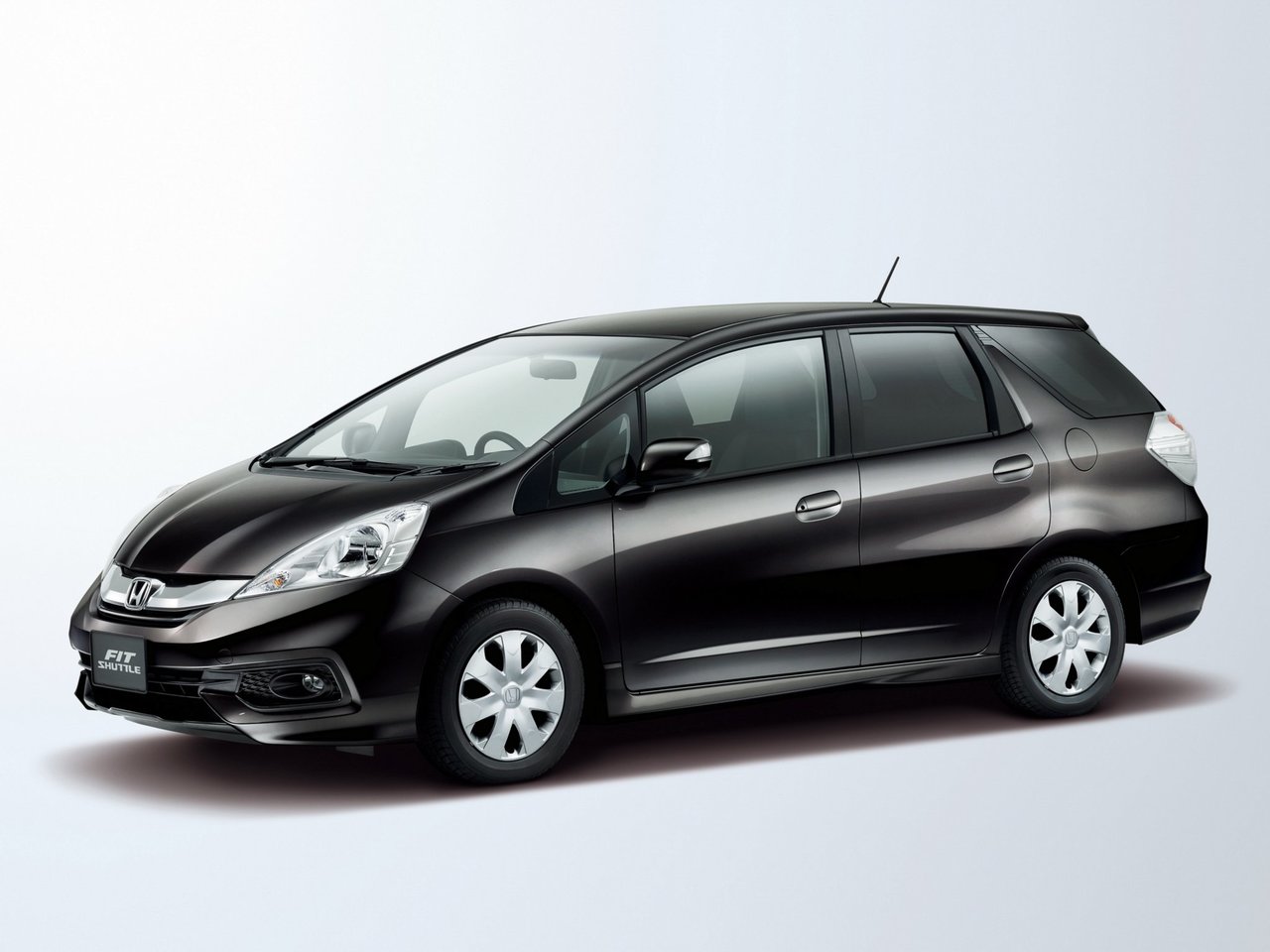 Honda Fit Shuttle I Рестайлинг (5-дверный универсал, 2013-2015)