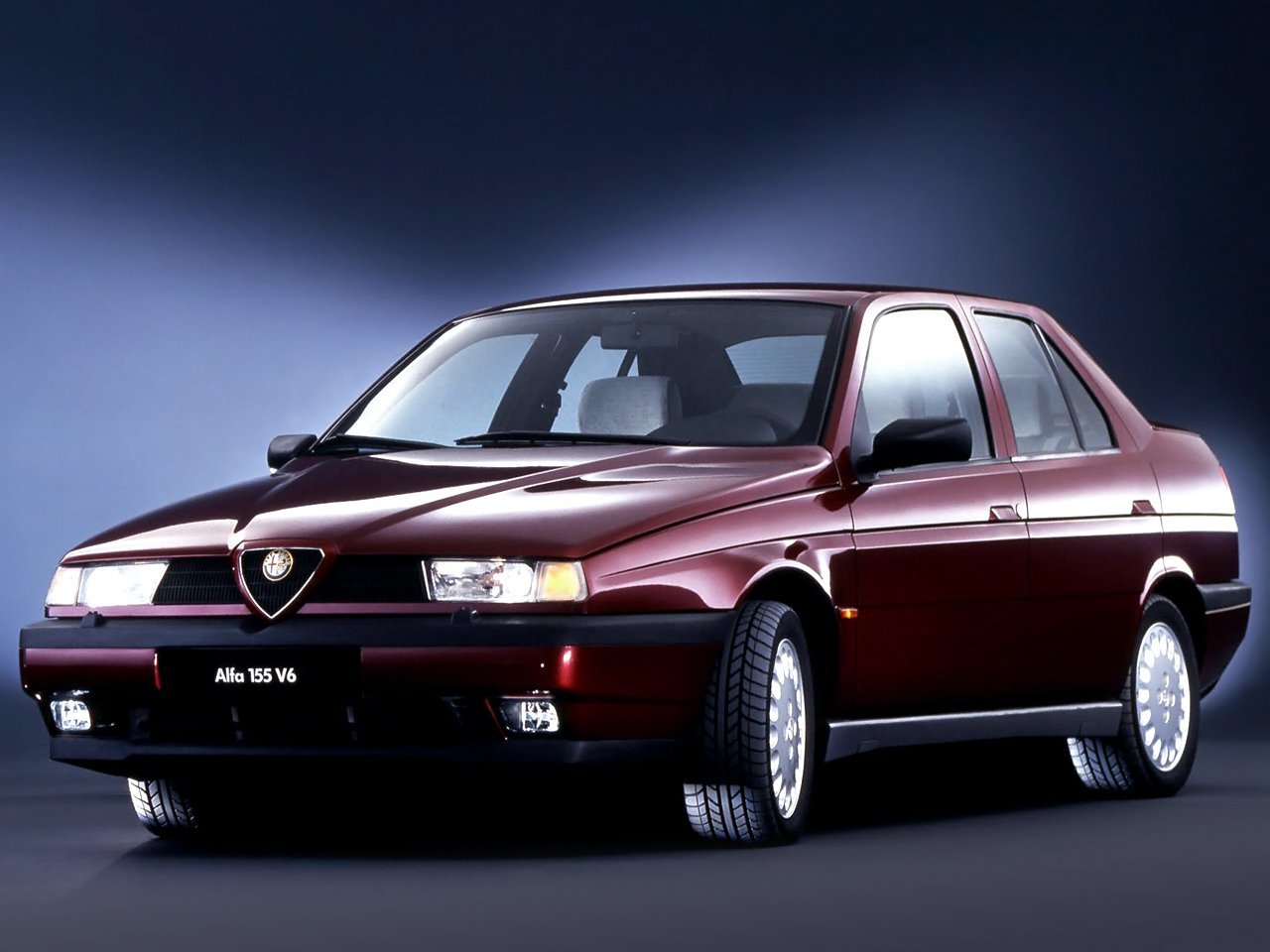 Alfa Romeo 155 I (Седан, 1992-1997)