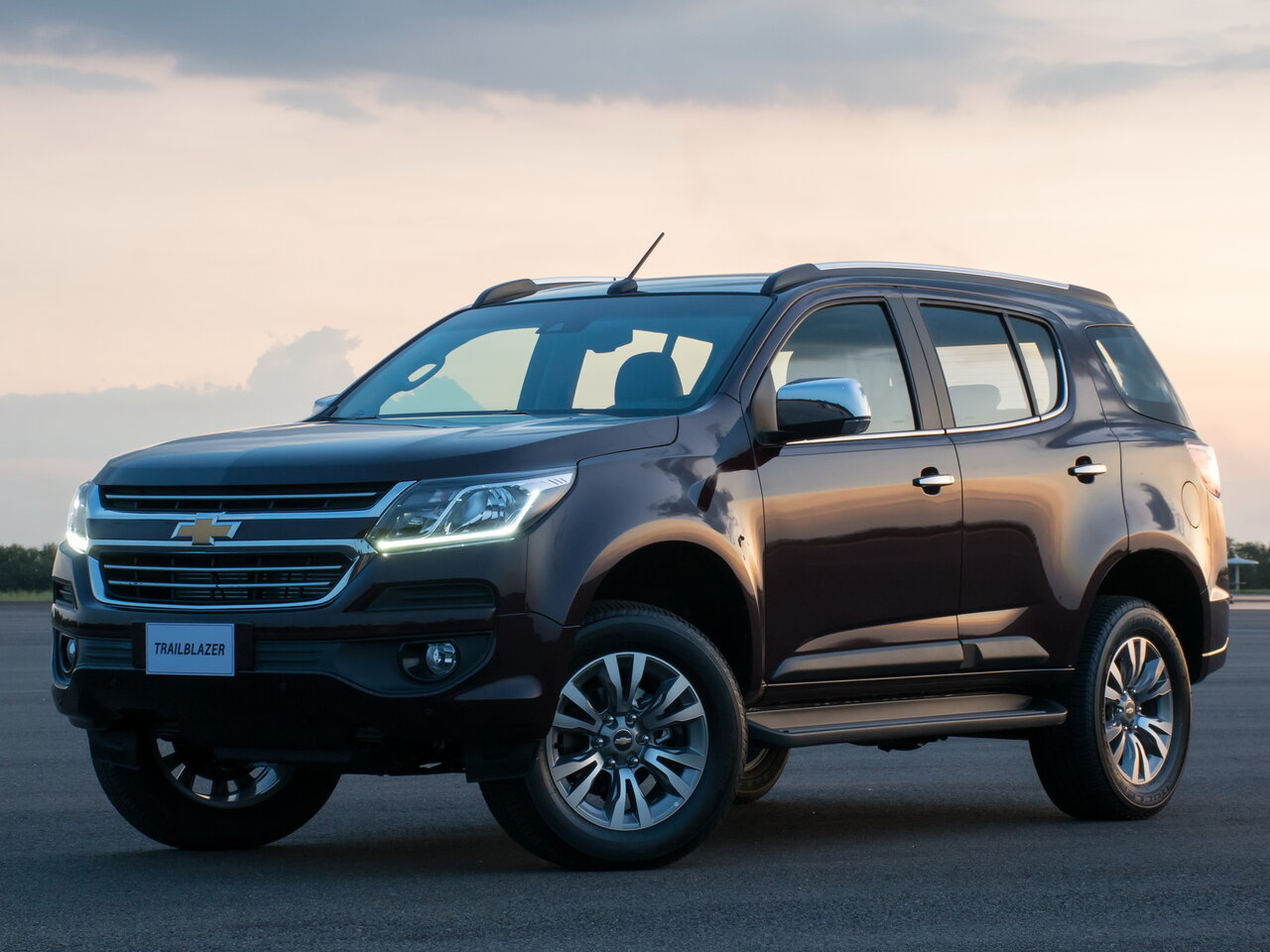 Chevrolet TrailBlazer II Рестайлинг (Внедорожник 5 дверей, 2016-н.в.)