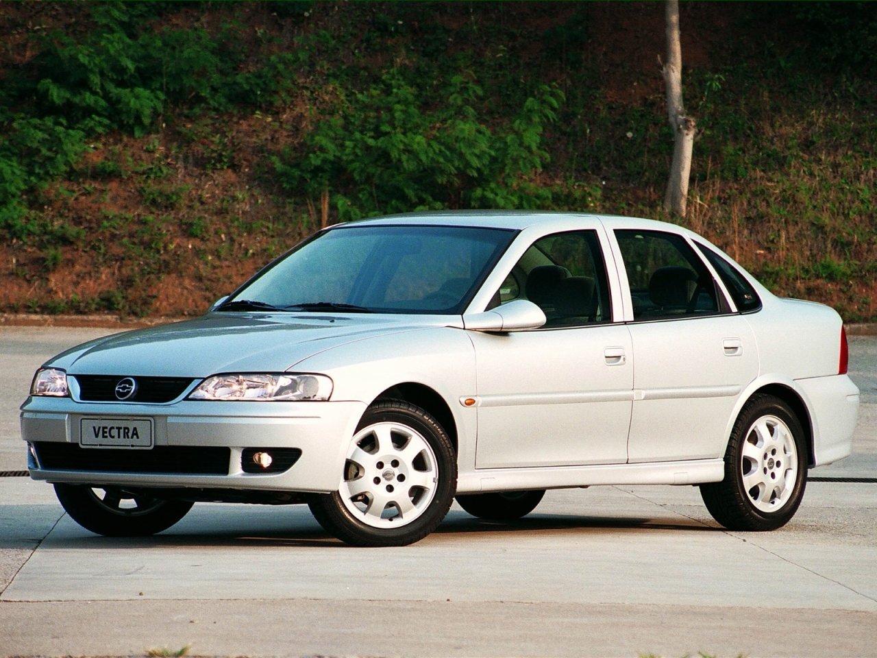 Chevrolet Vectra II (Седан, 1996-2002)