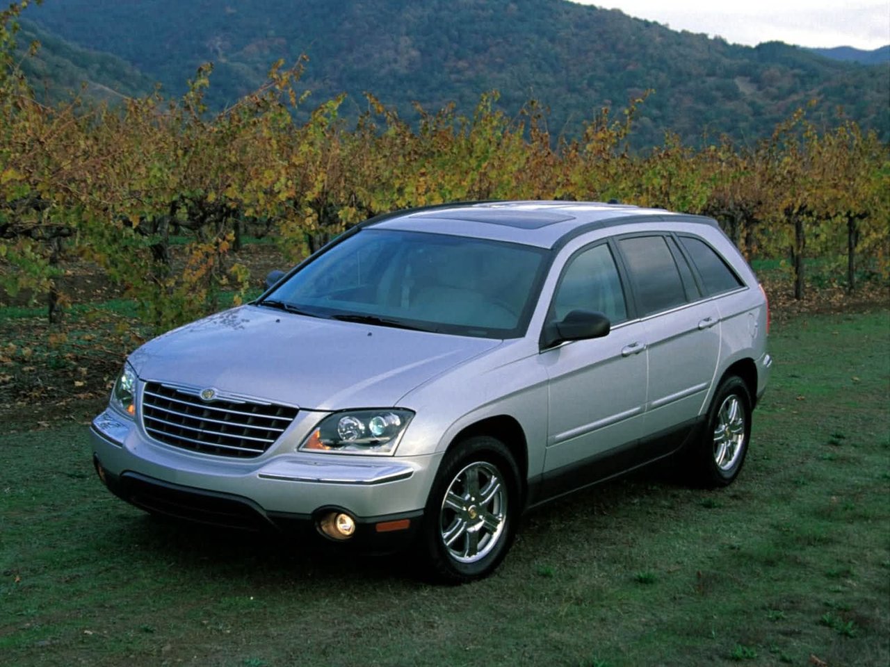 Chrysler Pacifica CS (Внедорожник 5 дверей, 2003-2008)