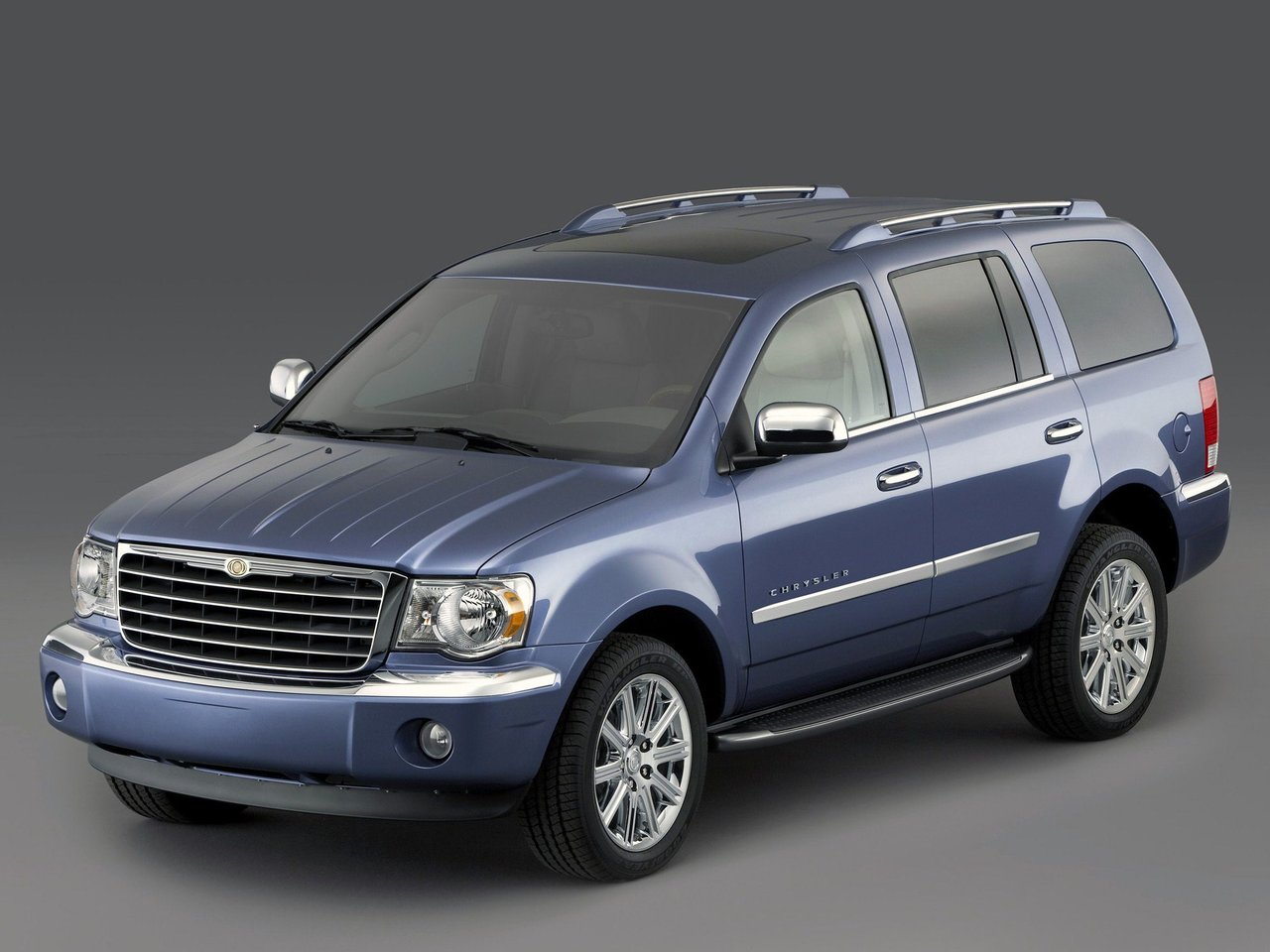 Chrysler Aspen (Внедорожник 5 дверей, 2006-2008)